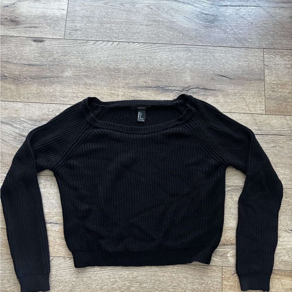 Forever 21 Black Sweater (Small)
